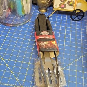 Char-Broil Grill Tool Kit with Black Handles